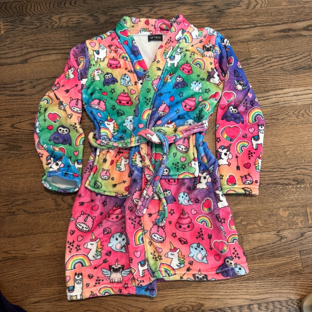 Girls Top Trenz' Rainbow Plush Bathrobe!!